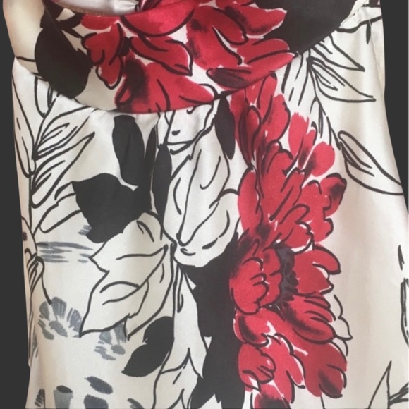 Silky Floral Halter Top - Picture 2 of 5